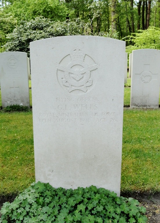 Geoffrey Lloyd Wells Geoffrey Lloyd Wells